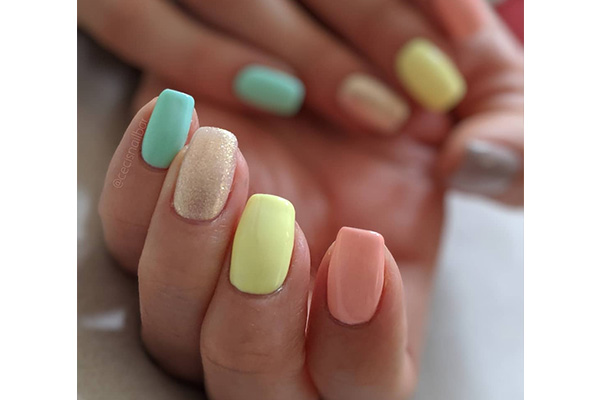 27 Short Nail Designs & Ideas for the Best Manicure