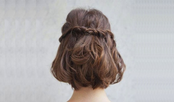 15 Gorgeous Holiday Hairstyles For Short Hair