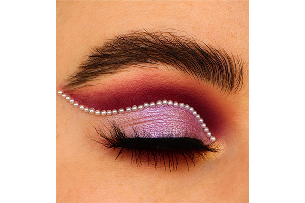 5 Ways To Incorporate Pearls In Your Makeup Look