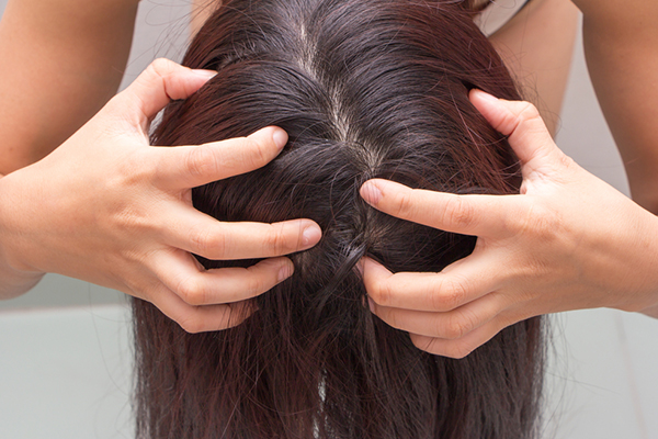 scalp massage to reduce hair fall