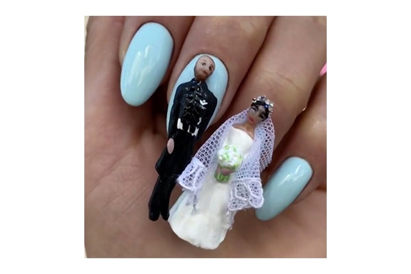 🔗🔩⛓ 3D ALIEN CHROME NAILS 🖇🧷🌪 I LOVE WEIRD NAILS OKAY!!!! 🛸👽  #CraftedByAPrince #nails #nailsofinstagram #nailsofth... | Instagram