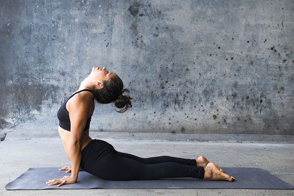 5 yoga poses that burn more calories than walking