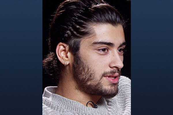 Zayn Malik of One Direction attends the BBC Music Awards at Earl's... | Zayn  malik hairstyle, Long hair styles, Zayn